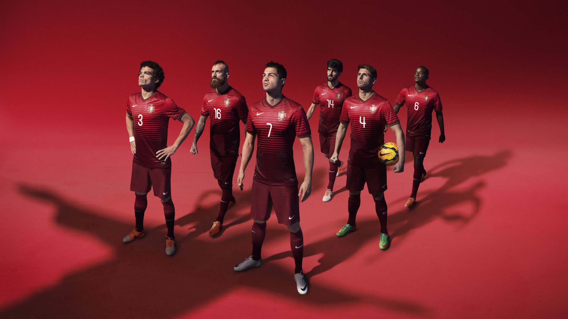 库里街头篮球赛展现娱乐与实力并存，库里街拍